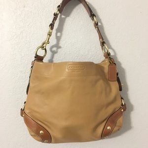 Coach Light Leather Shoulder Bag
